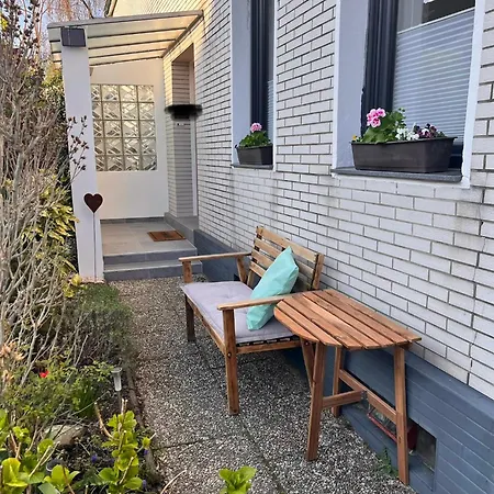 Fabelhafte Altbaumaisonette Mitten Im Ruhrgebiet Apartmán Bochum