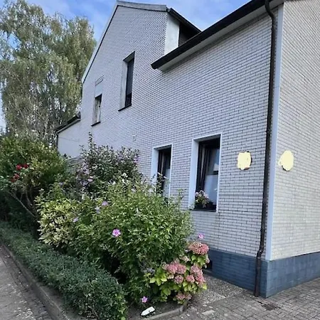 Fabelhafte Altbaumaisonette Mitten Im Ruhrgebiet 公寓 *